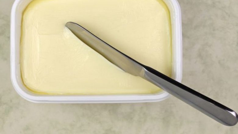 Margarină: Beneficii, Riscuri și Evoluția Sa în Alimentația Modernă