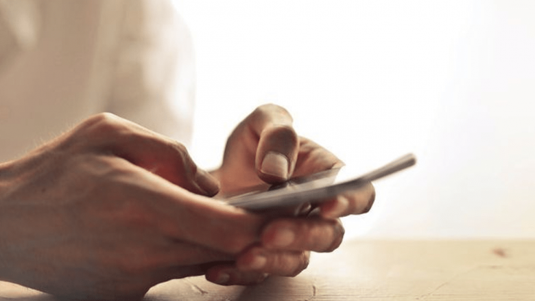 Vânzarea telefoanelor mobile vechi: Oportunități și provocări pe piața românească