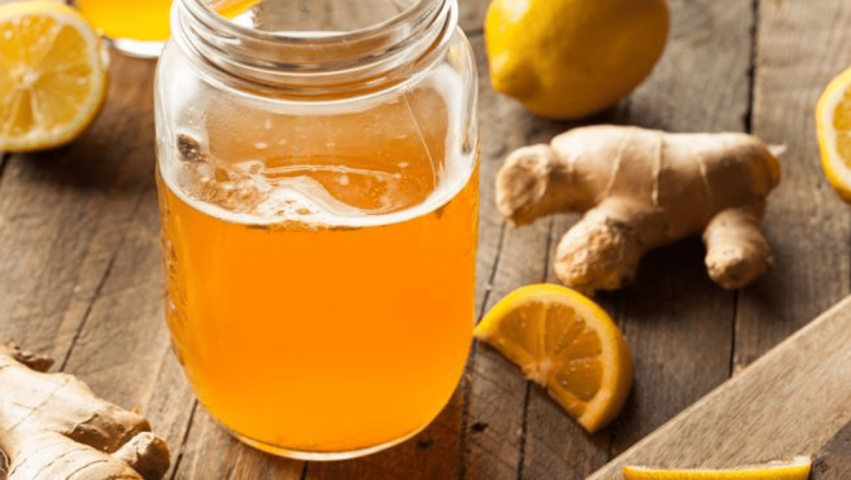 Kombucha: Istoria, Beneficiile și Ghidul de Preparare Acasă al Celei Mai Căutate Băuturi Fermentate