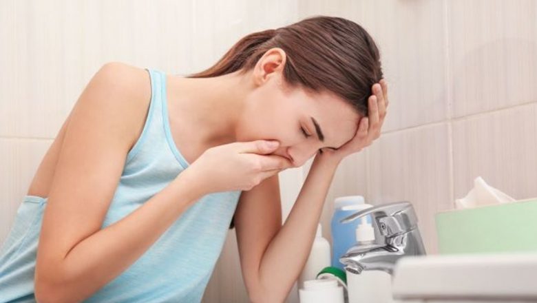 Simptomele Sarcinii: O Privire Detaliată asupra Modificărilor Corpului Feminin