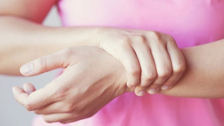 Remedii Naturale Eficiente pentru Combaterea Bolilor Reumatice: O Analiză Amplă