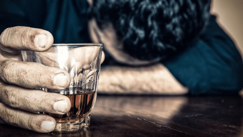 Impactul consumului de alcool asupra incidenței cancerului: Ce spun cercetările recente