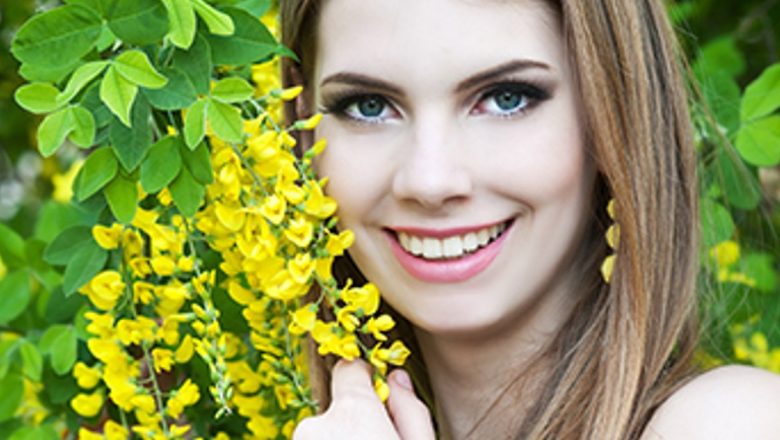 Florile de Salcâm: Remediul Natural pentru Durerile de Cap și Afecțiunile Digestive
