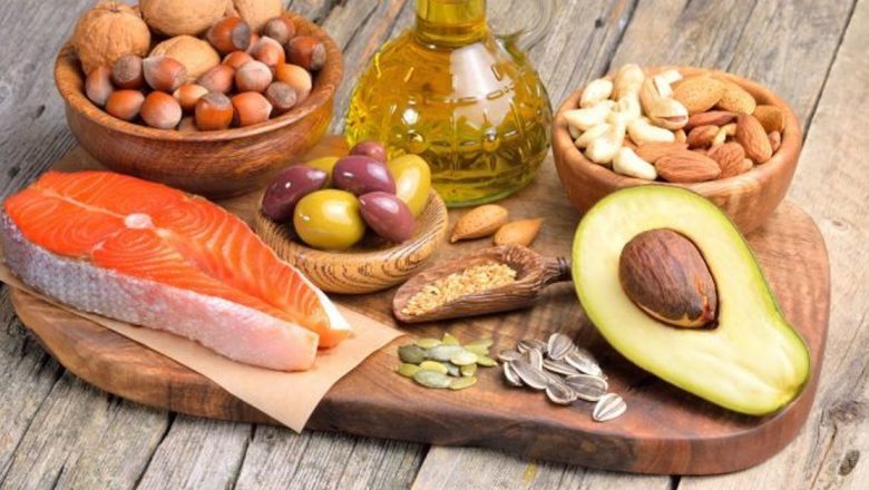 Grăsimile: Prieteni sau Dușmani? O Analiză Detaliată a Grăsimilor Bune și Rele în Alimentația Noastră