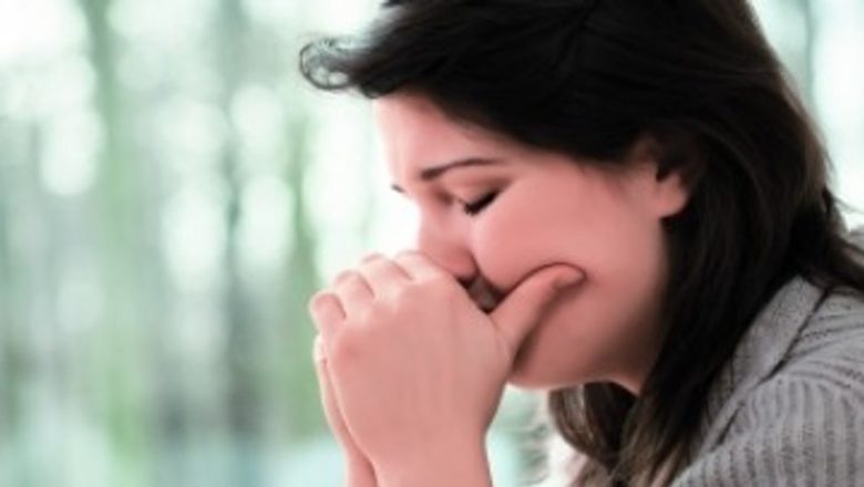 Atacurile de panică: Înțelegerea gândurilor și trăirilor interioare în fața anxietății