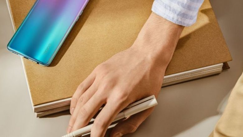 Preferințele românilor în achiziția smartphone-urilor: Dispoziția de plată și caracteristicile dorite