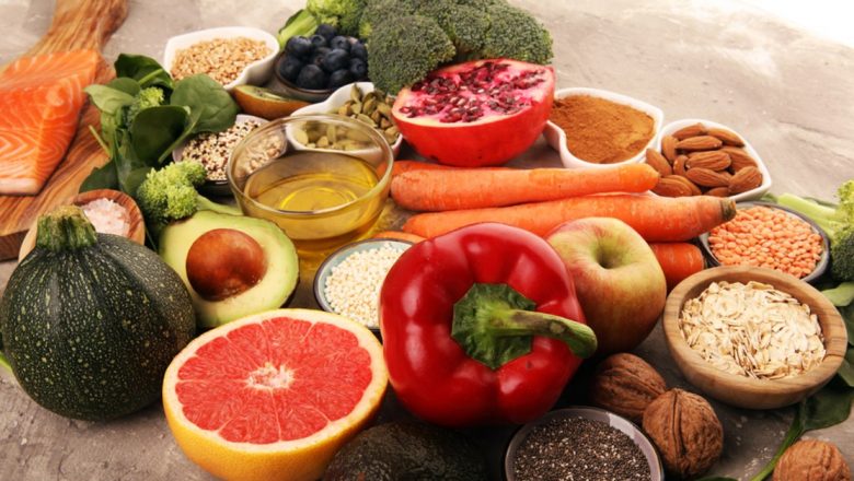 Alimente esențiale pentru prevenirea cancerului de colon: O abordare holistică pentru o viață mai lungă