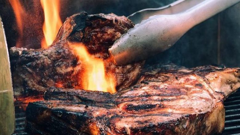 Secretele unui Grătar Sănătos: Cum să Prepari Carnea Fără Riscuri pentru Sănătate