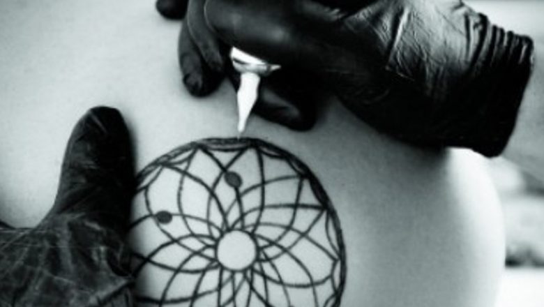 Riscurile Tatuajelor: Ce Trebuie Să Știi Înainte de a Face O Decizie Permanentă