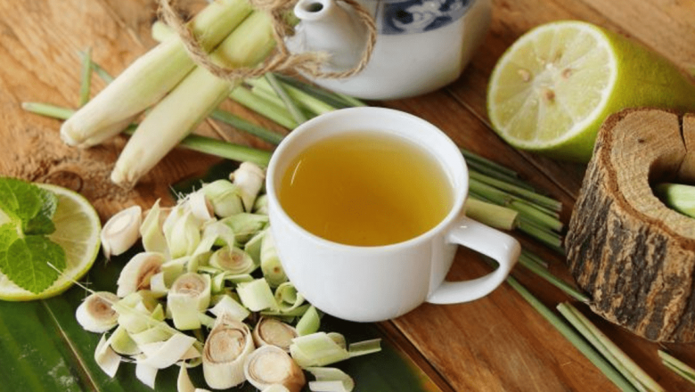 Lemongrassul: O Plante Aromatică cu Beneficii Terapeutice Remarcabile