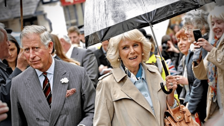 Povestea de dragoste dintre Camilla Parker Bowles și Regele Charles al III-lea: O relație controversată și plină de obstacole