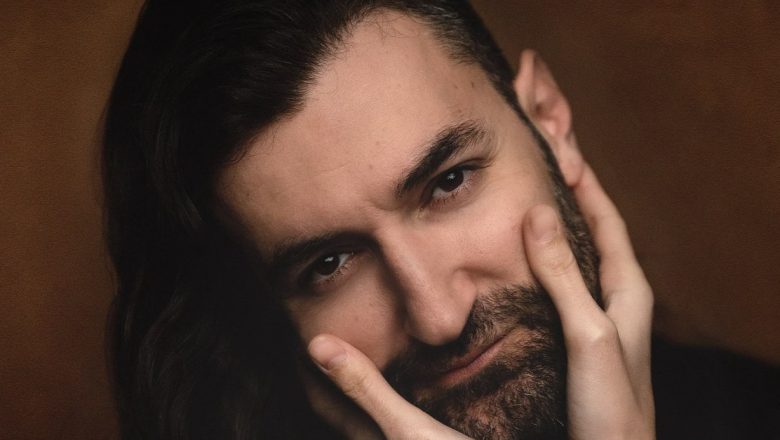 Smiley și Revoluția Serialelor Muzicale: O Nouă Etapă în Cariera Artistului
