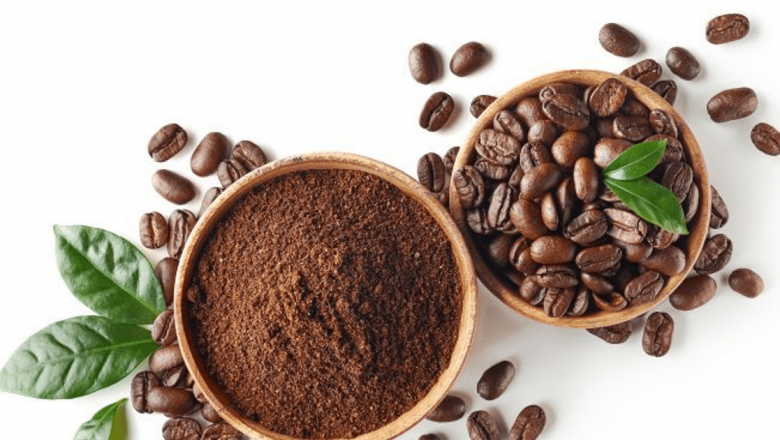 Utilizări Inedite ale Zațului de Cafea: De la Frumusețe la Îngrijirea Plantelor