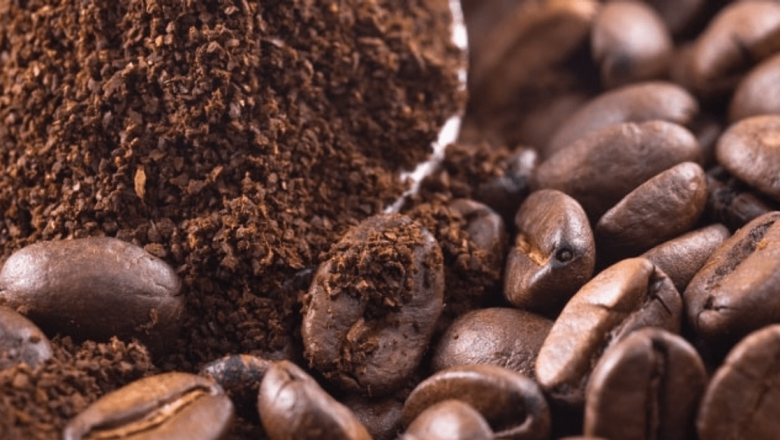 Utilizarea inovatoare a zațului de cafea: Trucuri de frumusețe și îngrijire a mediului