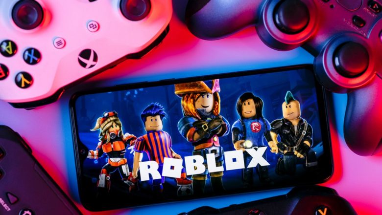Impactul Dependenței de Ecrane asupra Copiilor: Riscurile Suicidului și Rolul Jocurilor Online precum ROBLOX