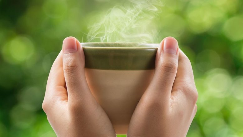 Ceaiul de dud: Un remediu natural pentru glicemie și colesterol
