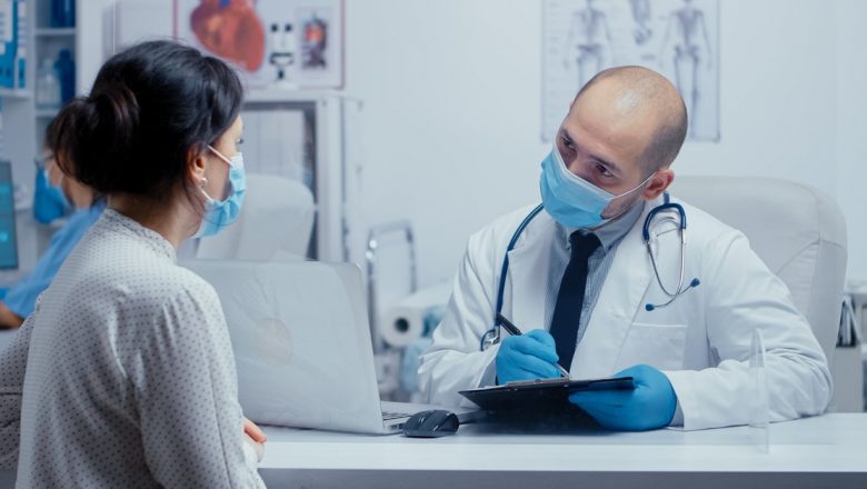 Revoluția în Îngrijirea Pacienților COVID: Centrele de Evaluare și Impactul lor Asupra Sistemului Sanitar