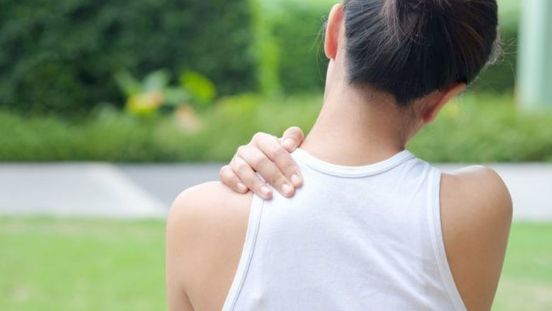 Remedii Eficiente pentru Ameliorarea Durerilor Musculare: Soluții Naturale și Perspective Medicale