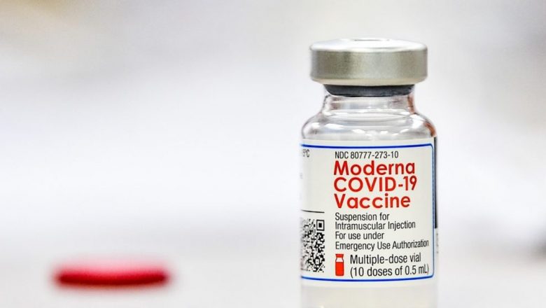 Moderna și Misiunea Sa de a Dezvolta un Vaccin Super-Booster: Implicații și Perspective