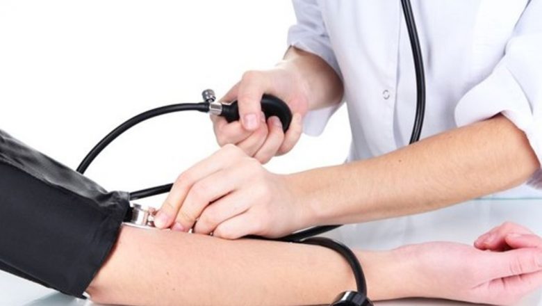 Hipertensiunea arterială: Cauze, simptome și soluții pentru o viață sănătoasă