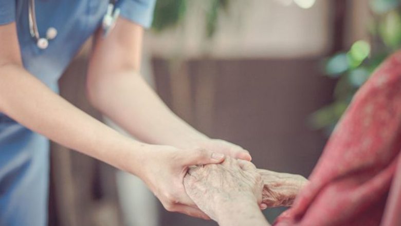 Îngrijiri Medicale la Domiciliu: Drepturi, Proceduri și Implicații pentru Pacienți