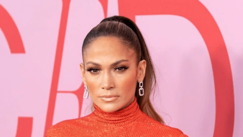 Secretele unei Siluete de Invidiat: Salata Favorită a lui Jennifer Lopez și Impactul Său Asupra Alimentației Sănătoase
