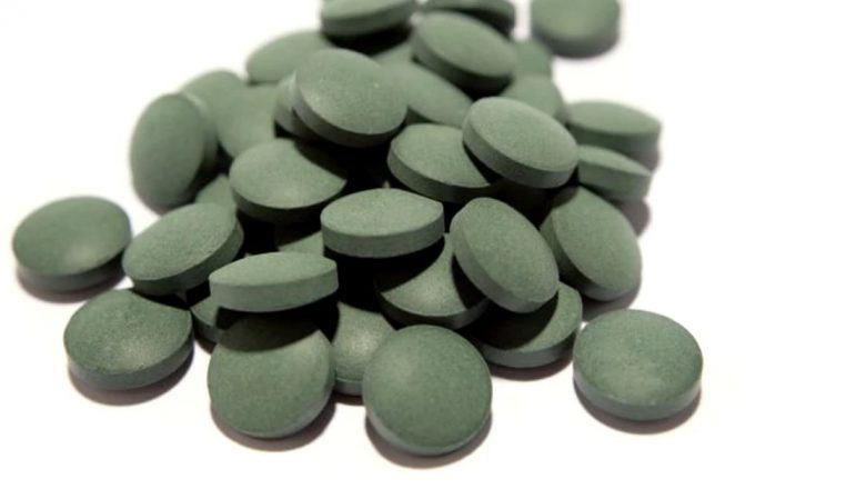 Cărbunele Medicinal: Beneficii, Utilizări și Implicații pentru Sănătate