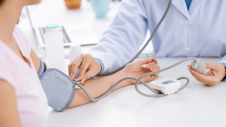 Beneficiile Sucului de Rodie în Combaterea Hipertensiunii Arteriale: O Analiză Detaliată