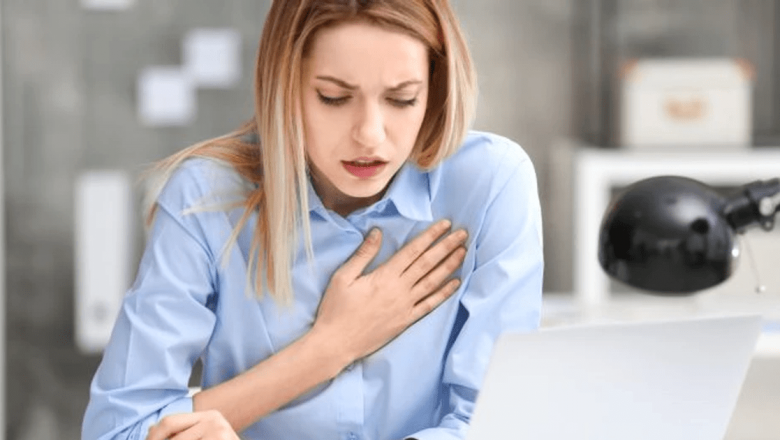 Infarctul Miocardic la Femei: Semne și Implicații Subestimate