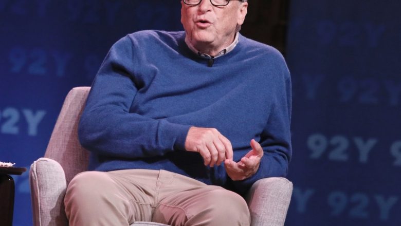 Bill Gates și COVID-19: O privire detaliată asupra impactului și implicațiilor pandemiei