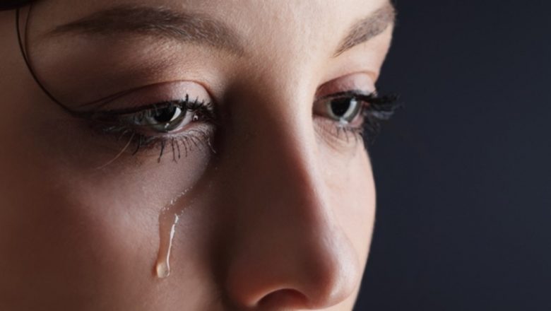 Plânsul: O Emoție Care Vindecă – Beneficiile Profunde Ale Lacrimilor