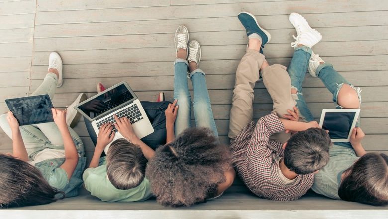 Ghid complet pentru părinți: Cum să protejezi adolescenții de escrocheriile online