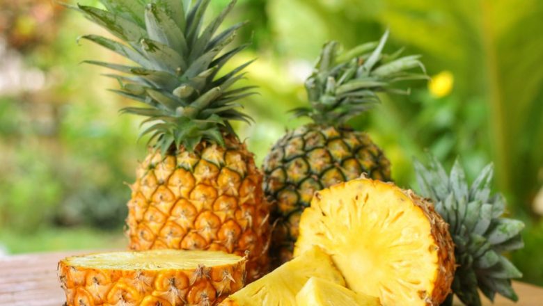 Beneficiile Sucului de Ananas în Combaterea Durerilor Articulare: O Analiză Detaliată