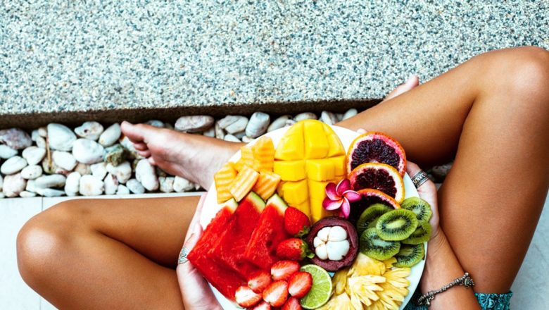 Picioare grele: Cum alimentele pot îmbunătăți circulația sângelui și sănătatea venoasă