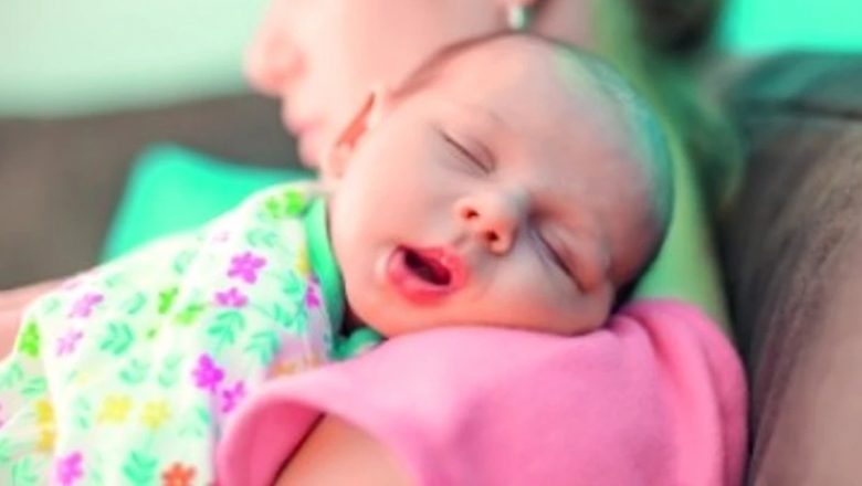 Depresia Post-Partum: Înțelegerea, Tratarea și Implicațiile pentru Mame și Familii