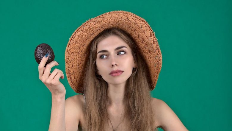 Petele de pe față: Indicatori ai sănătății interioare și soluții naturiste pentru o piele sănătoasă
