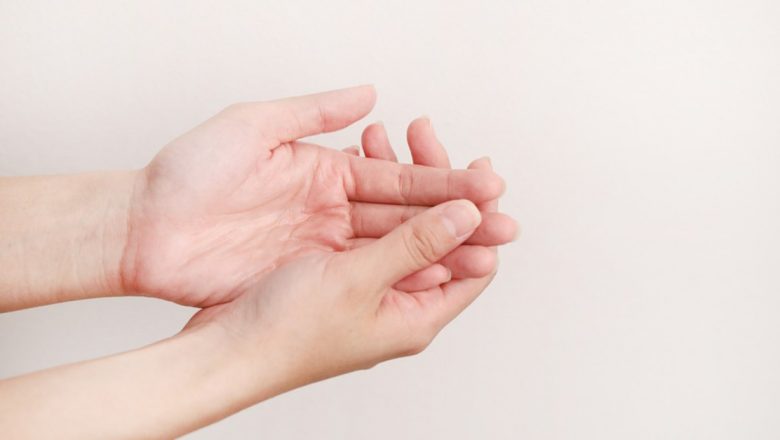 Mâinile Tale: O Fereastră Spre Sănătatea Ta – Ce Îți Pot Dezvălui Despre Boli