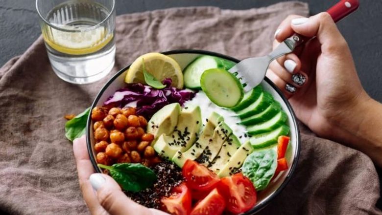 Dieta Flexitariană: O Abordare Sustenabilă pentru Sănătate și Pierdere în Greutate