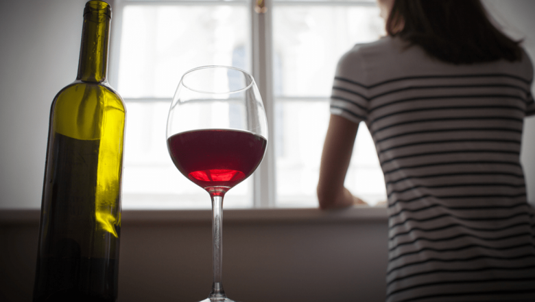 Povestea unei foste dependente de alcool: Lupta pentru supraviețuire și redempțiune