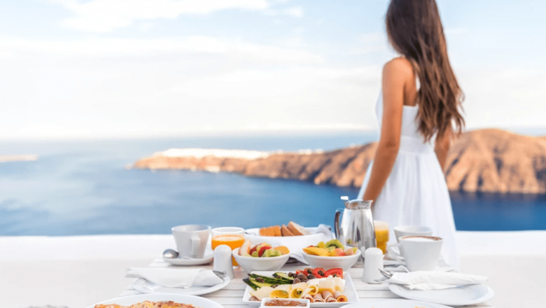 Ghidul Complet pentru a Te Menține în Formă în Vacanțele All-Inclusive