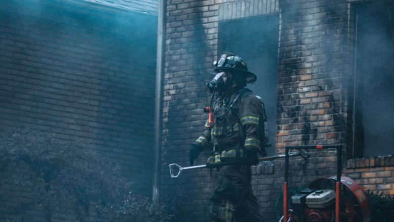 Ghid complet pentru prevenirea și stingerea incendiilor: cum să te protejezi eficient