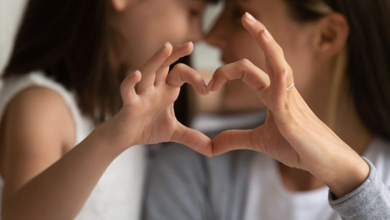 Beneficiile Alăptării: Un Gest Simplu cu Implicații Profunde pentru Sănătatea Mamelor și a Copiilor