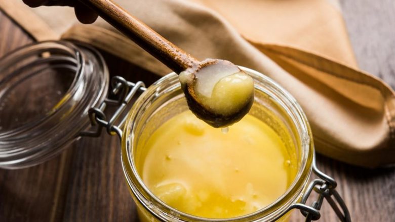 Ghee: Beneficiile Untului Clarificat și Impactul Asupra Sănătății
