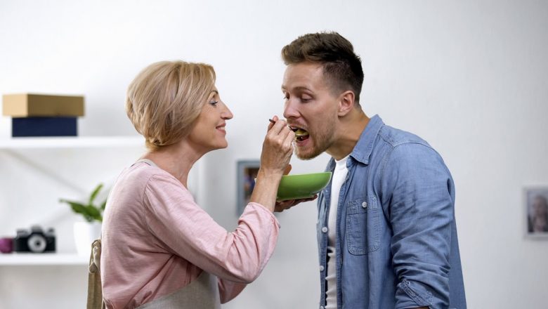 Impactul Mamelor Toxice asupra Dezvoltării Emoționale a Copiilor: O Analiză Detaliată