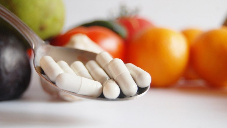 Pericolele administrării medicamentelor pe stomacul gol: Ce trebuie să știm pentru a ne proteja sănătatea