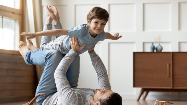 Importanța asigurărilor medicale pentru copii: De la ce vârstă trebuie să îi protejăm pe cei mici?