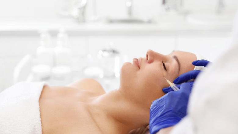 Injecțiile pentru Riduri: O Analiză Completă a Fillerelelor Cosmetice și Impactul Lor Asupra Esteticii Moderne