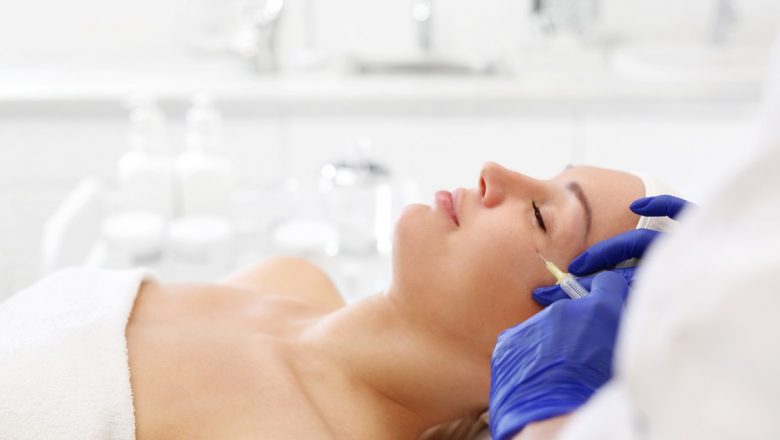 Injecțiile pentru Riduri: Tot Ce Trebuie Să Știi Despre Fillerele Cosmetice