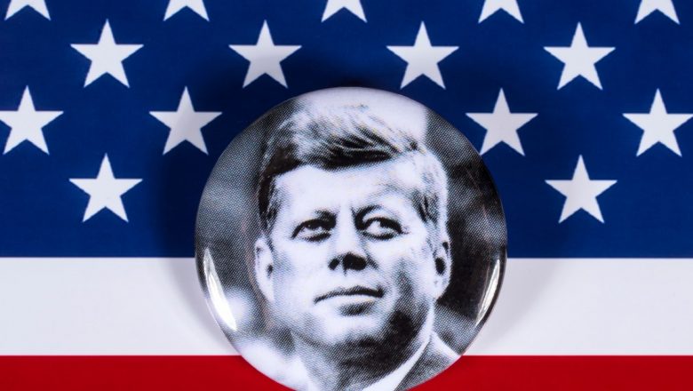 John F. Kennedy: Un Președinte în Umbră – Analiza Bolilor Care L-au Marcato