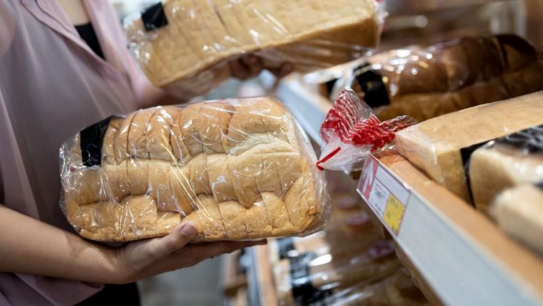 În căutarea pâinii perfecte: Ce înseamnă o etichetă curată și de ce contează?